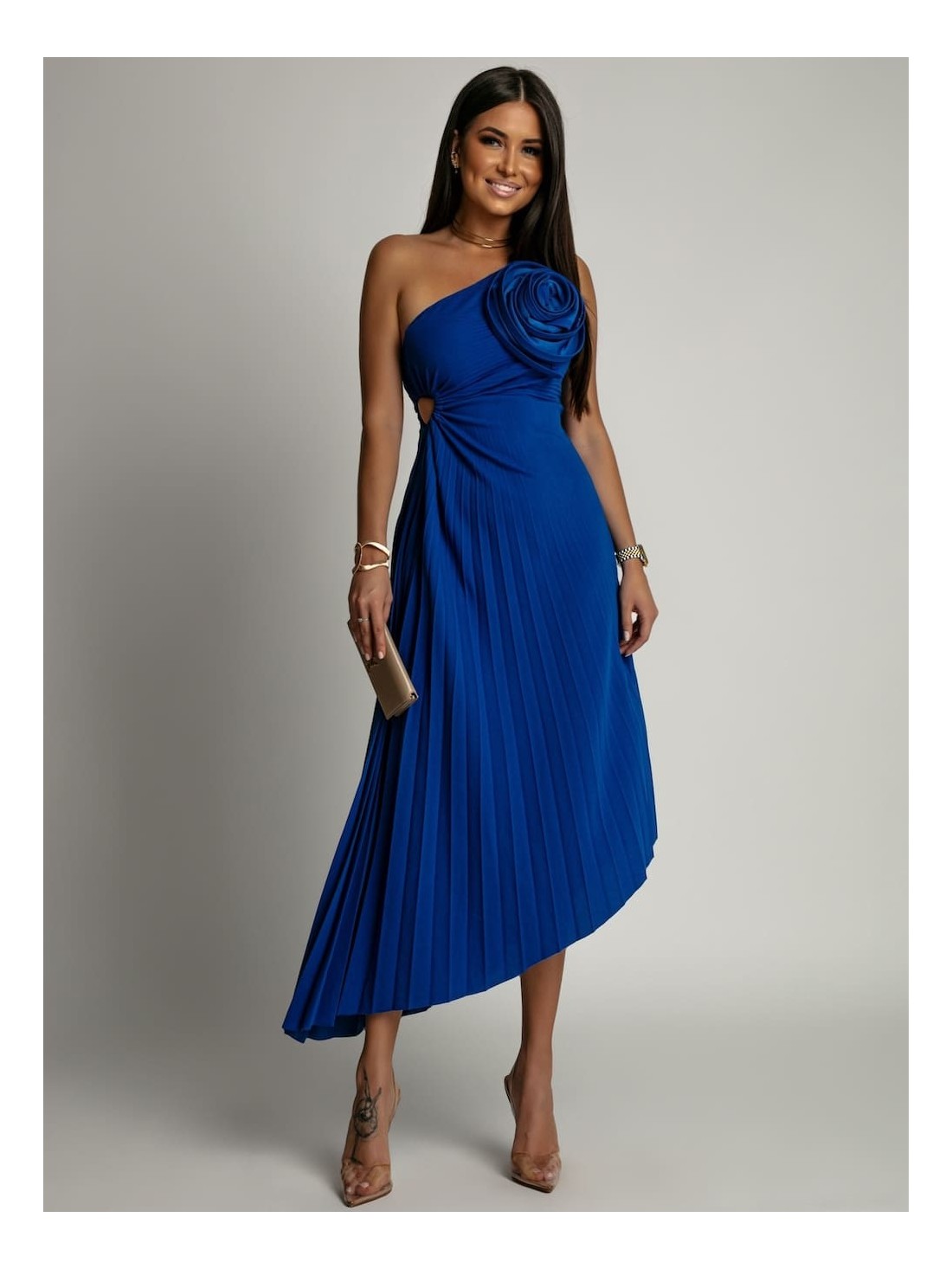 Elegant pleated dress with a cornflower blue flower AZRHP6987